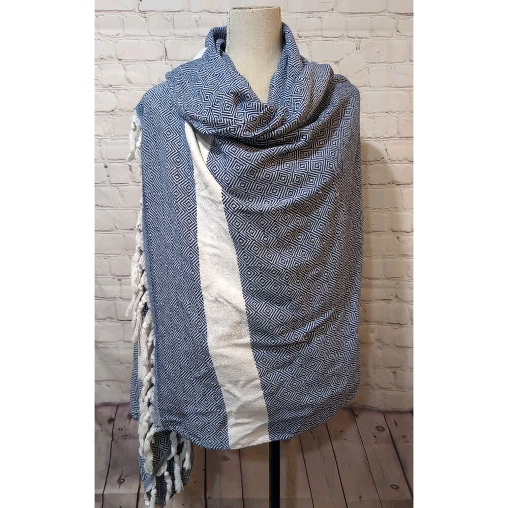 Trina Turk Woven Shawl Scarf Blue White Turkish Geometric Design Fringe 66 x 37